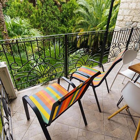 Gagra Hotel Printsevskii Zamok Exterior photo