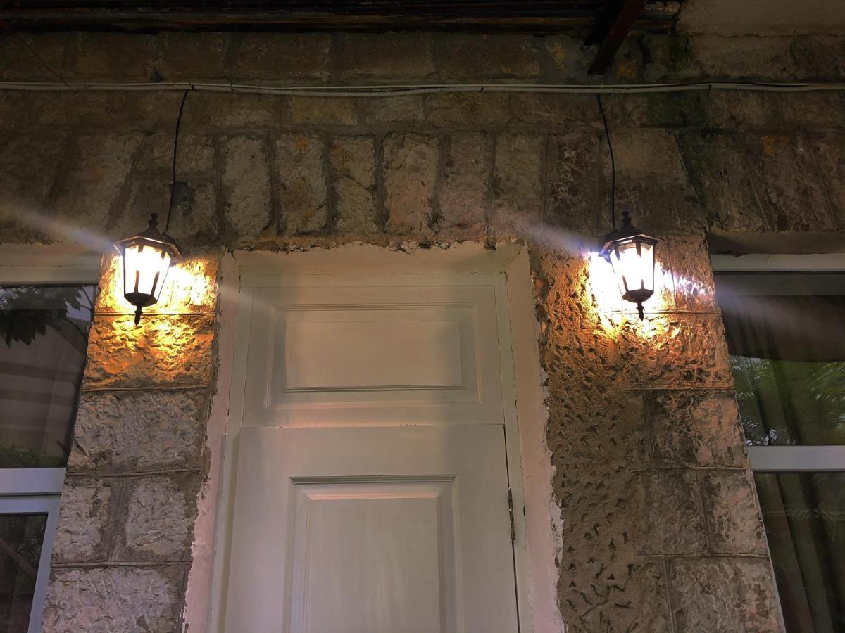 Gagra Hotel Printsevskii Zamok Exterior photo